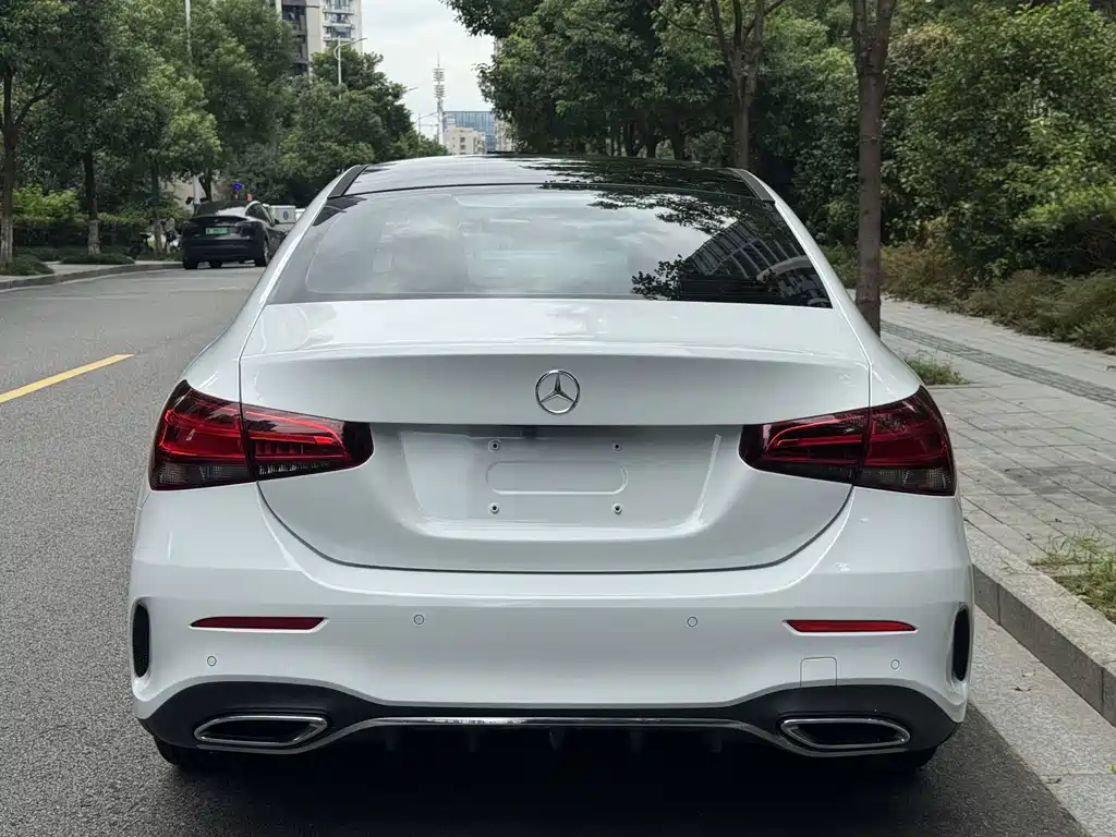 Mercedes-Benz A-Class — миниатюра 9