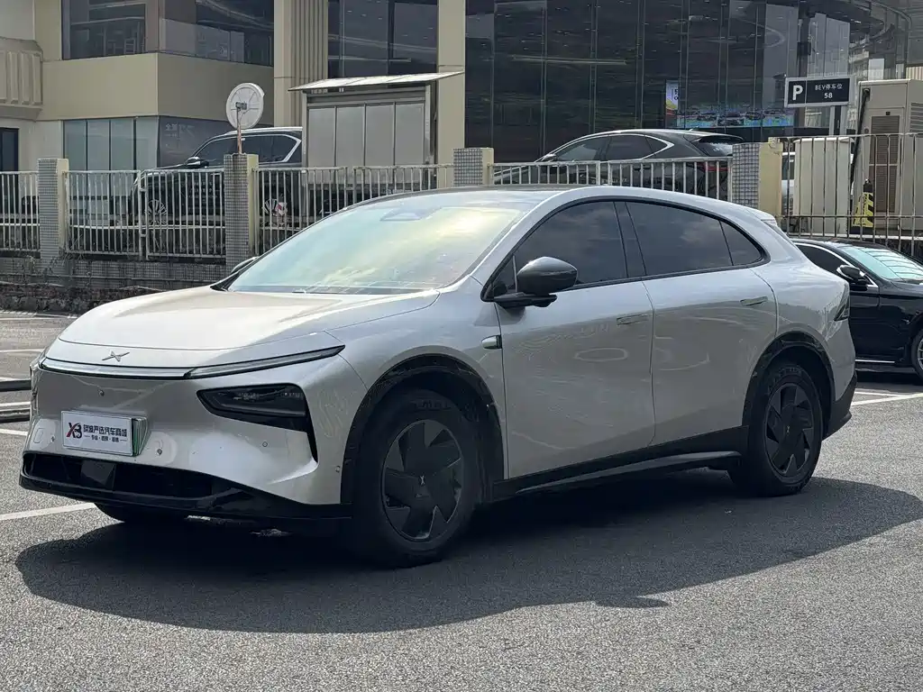 XPeng G7