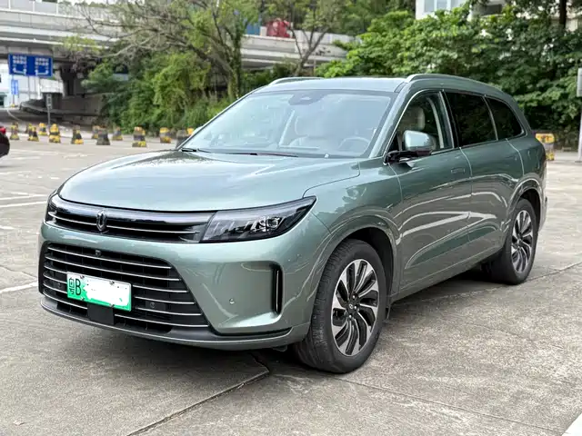 AITO M7