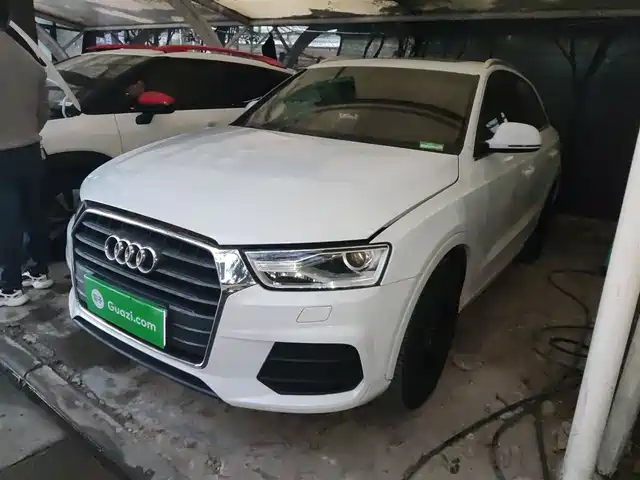 AUDI Q3 2017