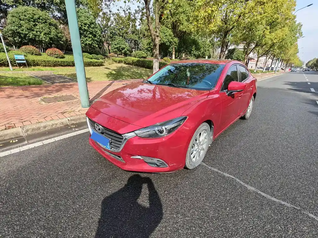 Mazda 3 Axela 2019
