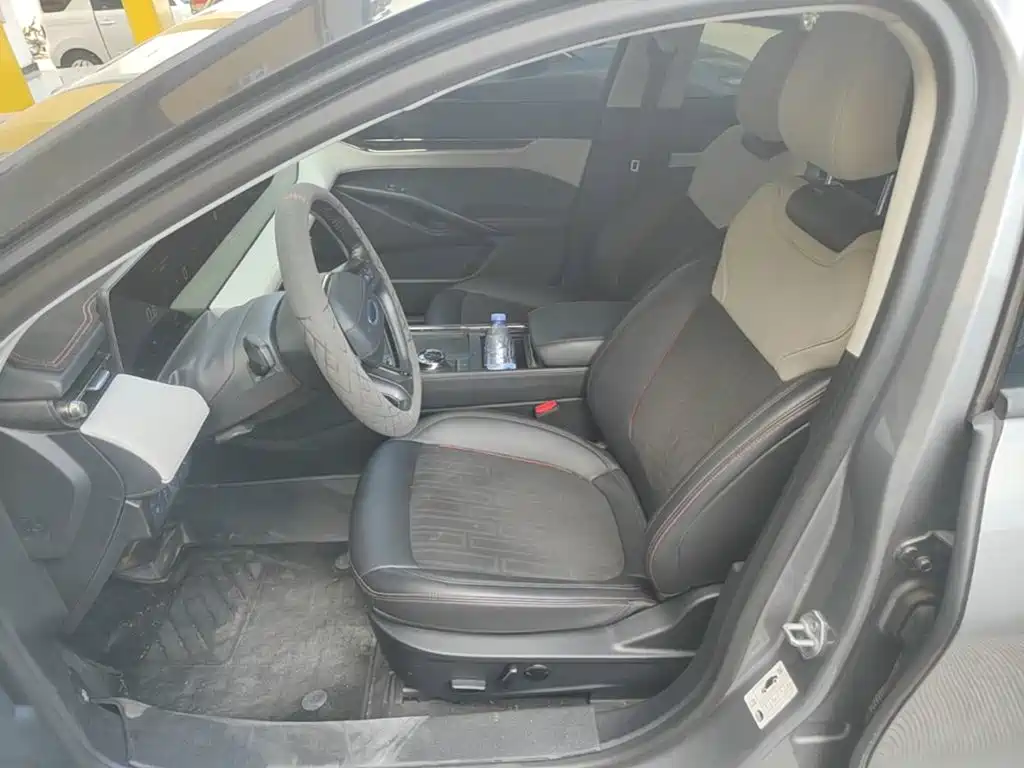 Ford Mondeo — миниатюра 15
