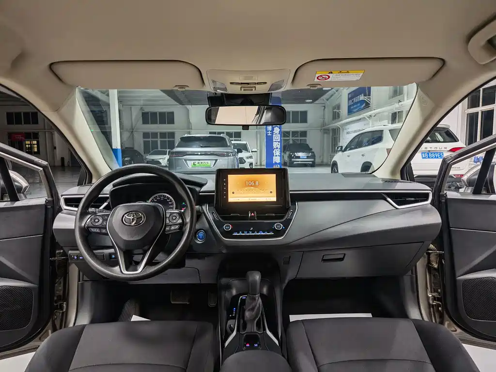 Toyota Corolla — миниатюра 7