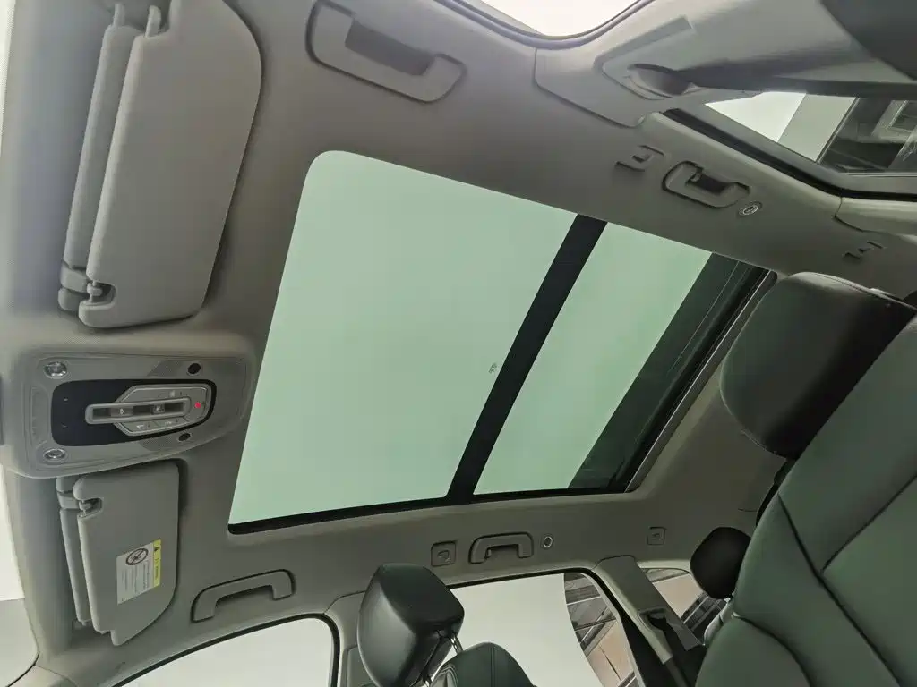 Audi Q7 New Energy — миниатюра 14