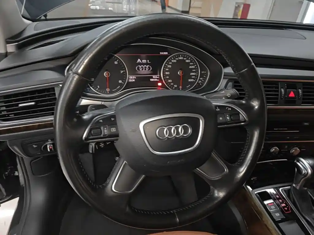Audi A6L — миниатюра 11