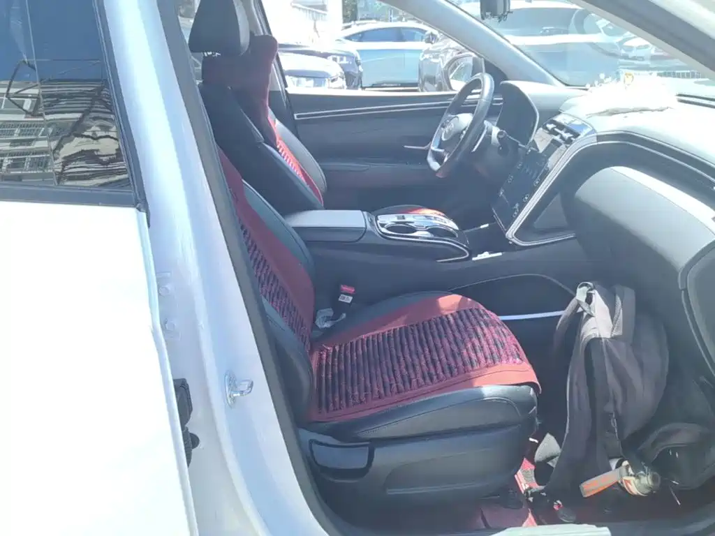Hyundai Tucson — миниатюра 25
