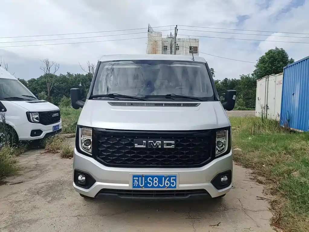 JMC JMC Fushun — миниатюра 2