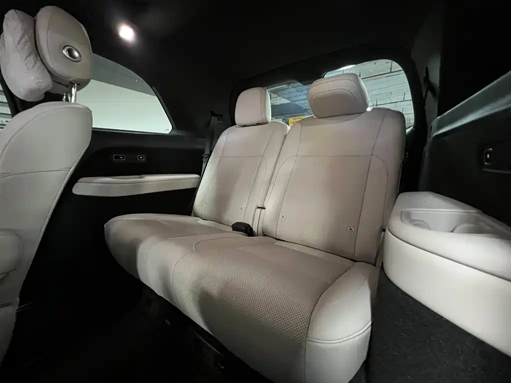 Li Auto L9 2025 Ultra