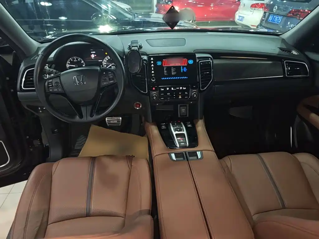 Honda UR-V — миниатюра 10