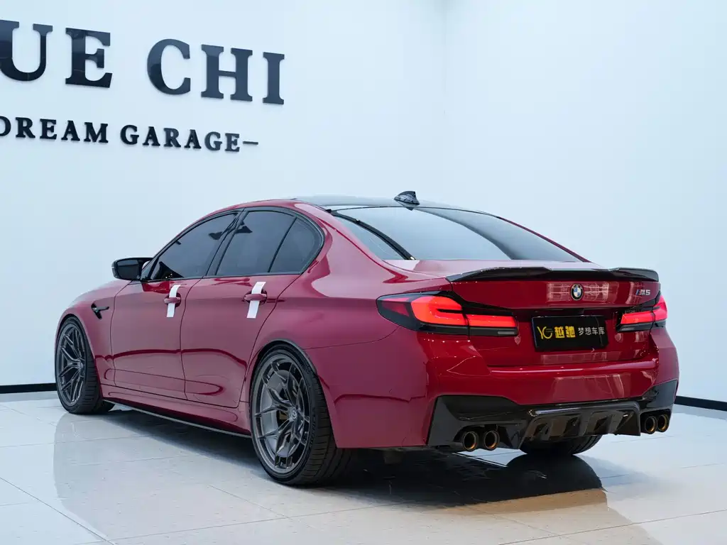 BMW M5 — миниатюра 5