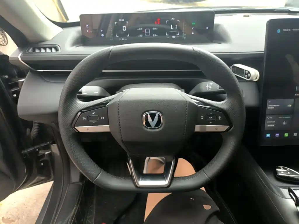 Changan Eado — миниатюра 11