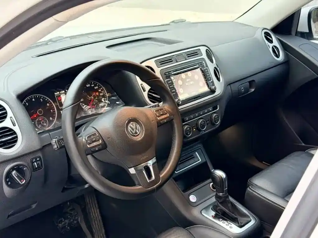Volkswagen Tiguan — миниатюра 3