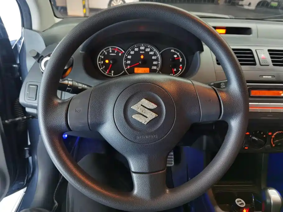 Suzuki Swift — миниатюра 15