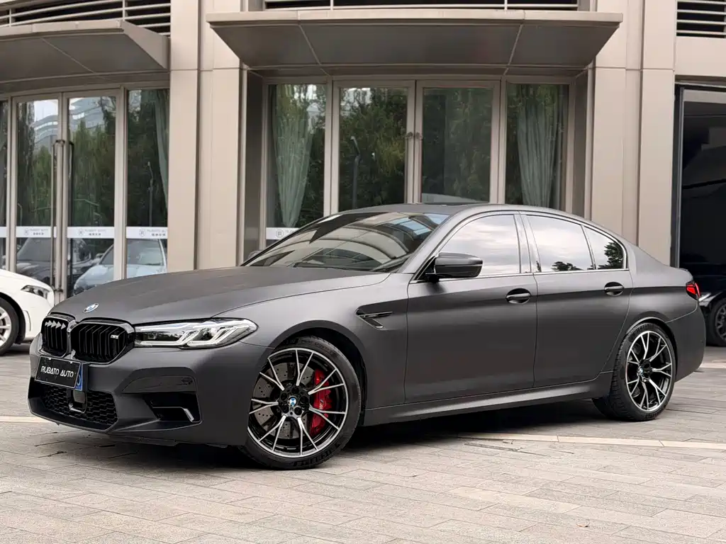 BMW M5