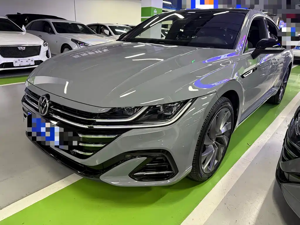 2022 Volkswagen Arteon - zdjęcie 1 z 11