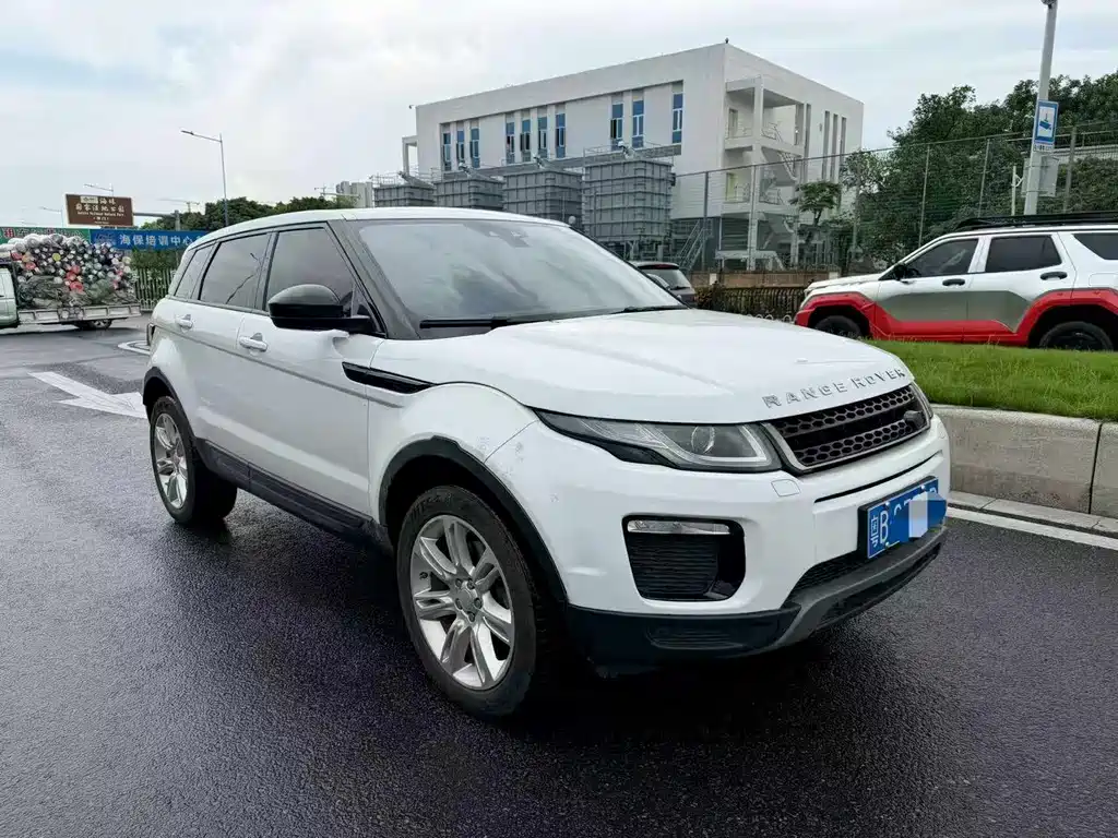 Land Rover Range Rover Evoque 2016 2.0T SE PLUS Smart