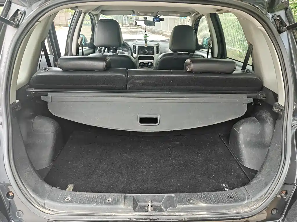 Great Wall M4 2012 1.5L MT Comfort