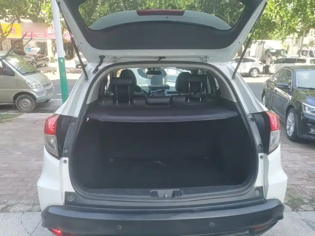 Honda Vezel — миниатюра 19