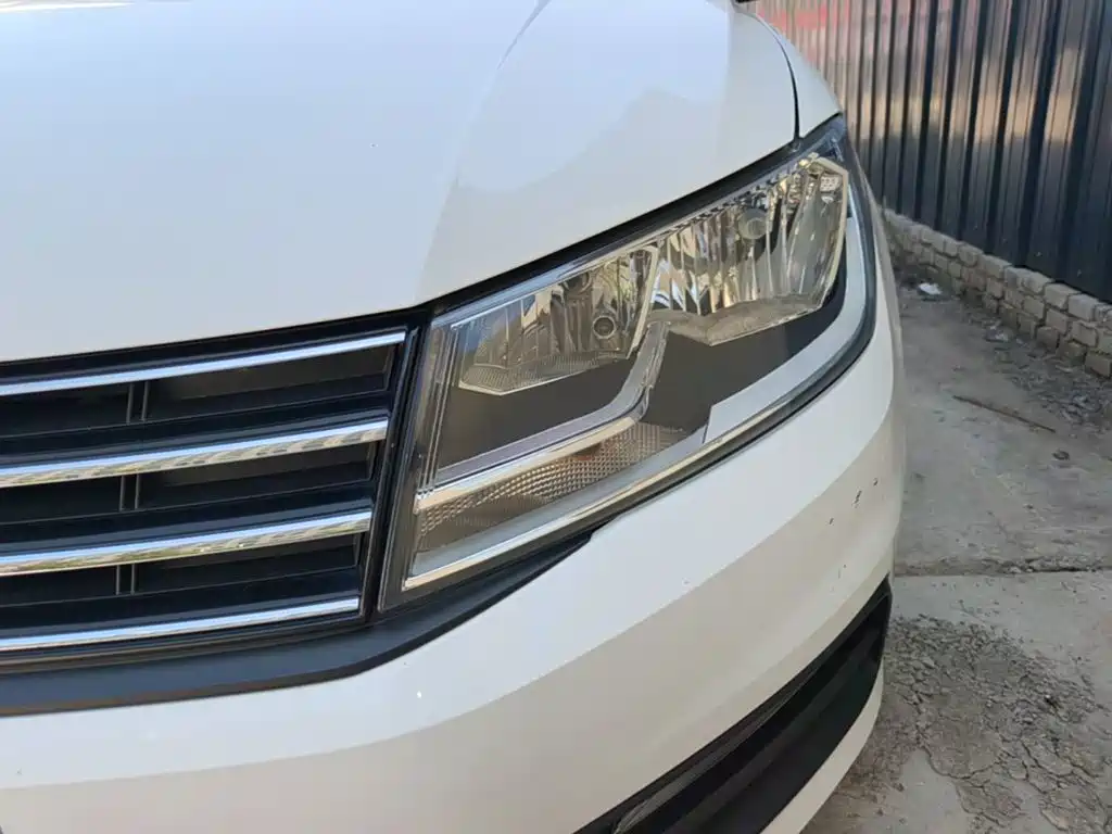 Volkswagen Santana — миниатюра 24
