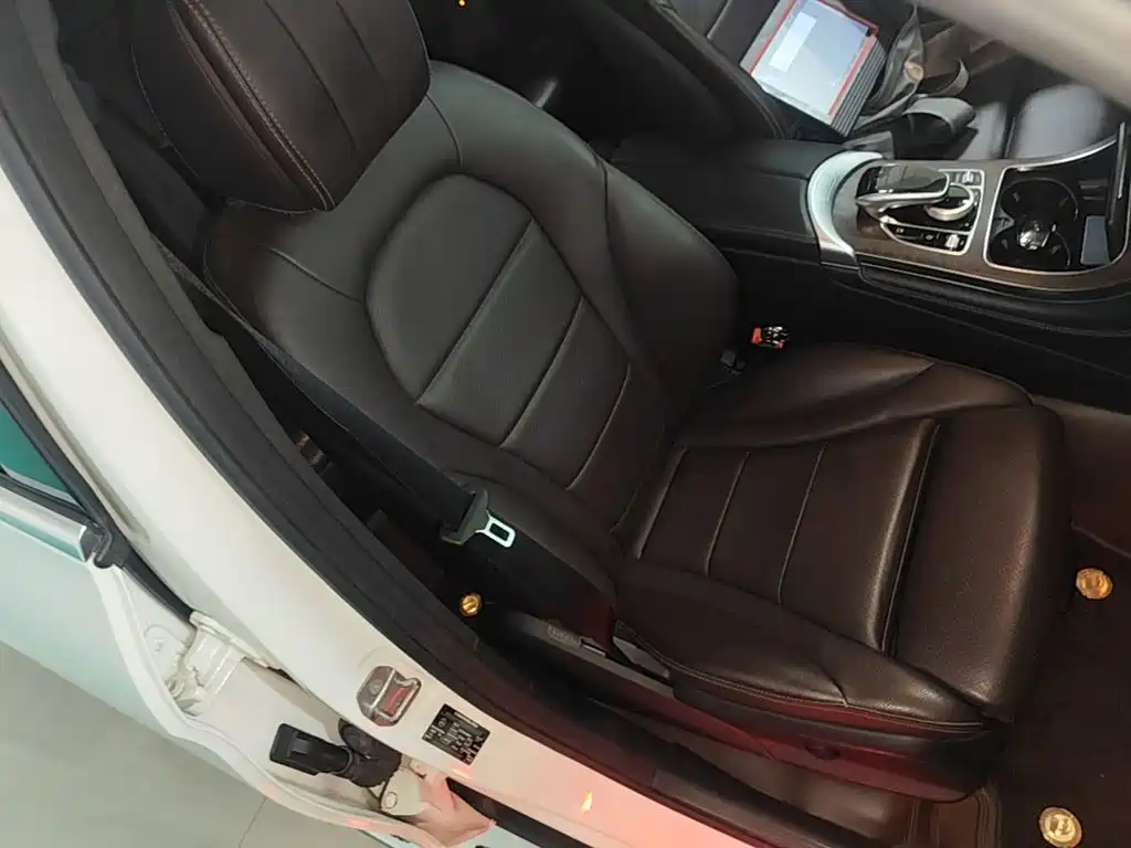 Mercedes-Benz GLC — миниатюра 25