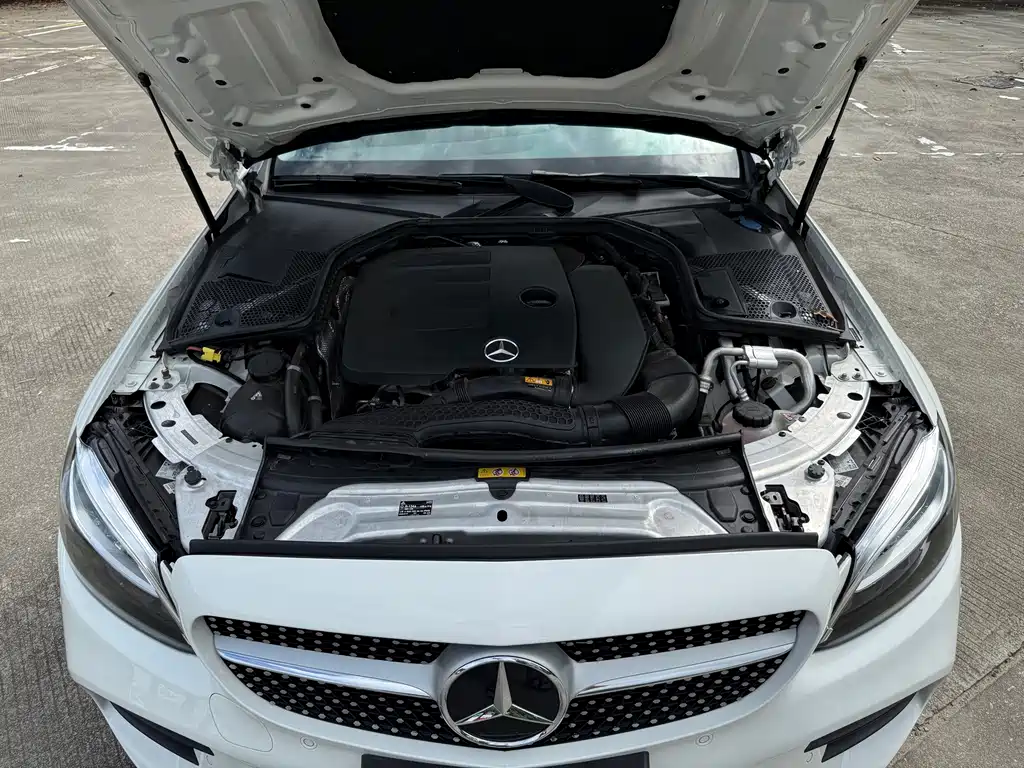 Mercedes-Benz C-Class — миниатюра 17