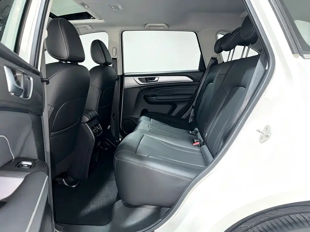Haval M6 — миниатюра 7