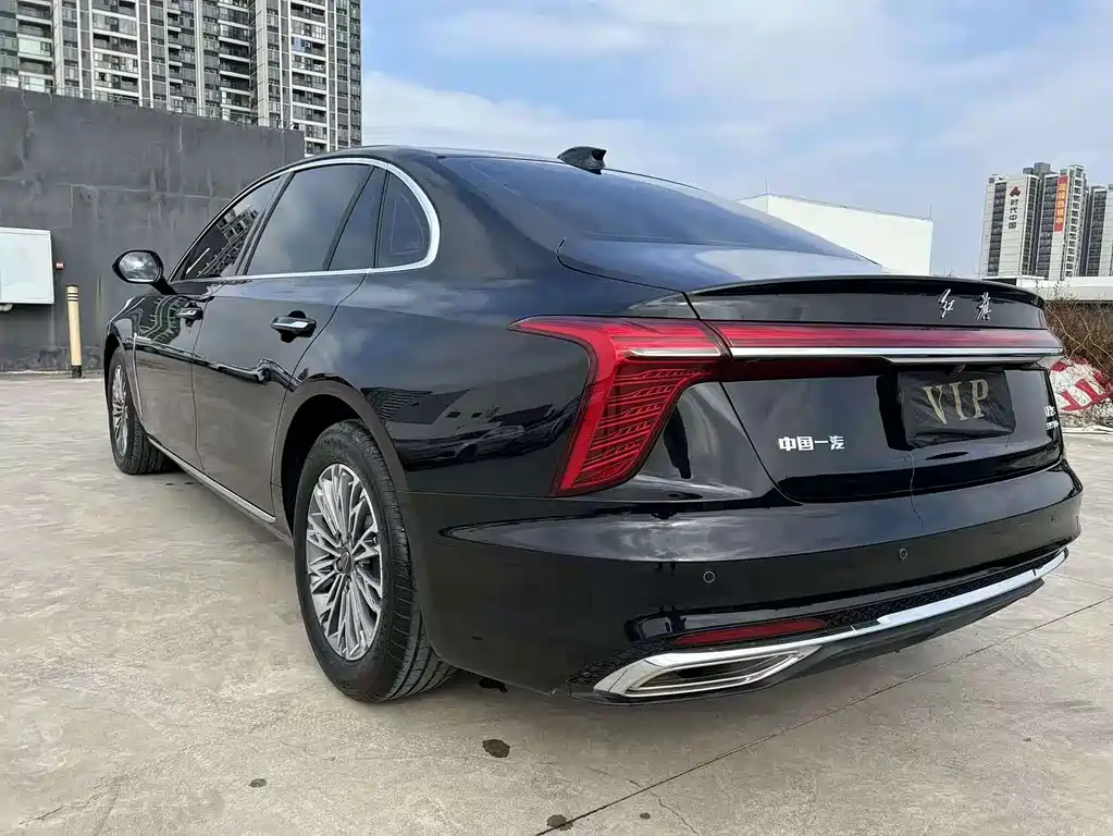 Hongqi Hongqi H5 — миниатюра 7
