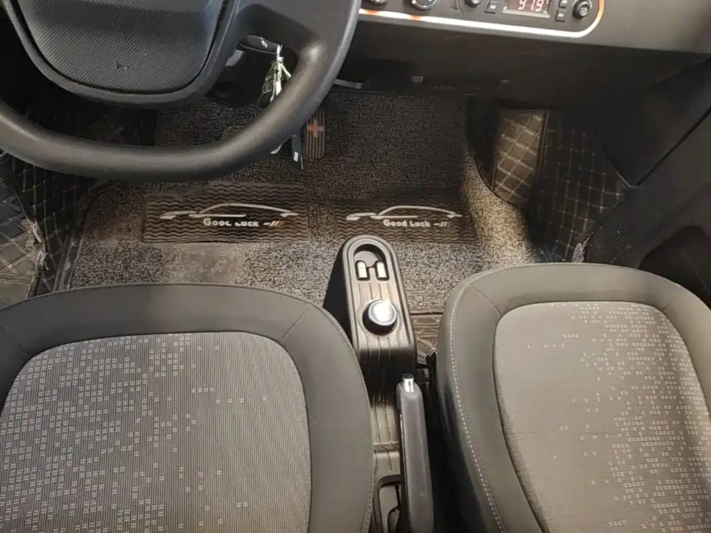 Wuling MINIEV — миниатюра 14