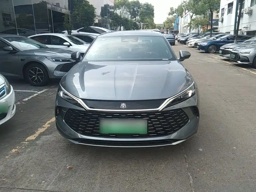 BYD Qin L L 2025 DM-i Smart Drive 120KM