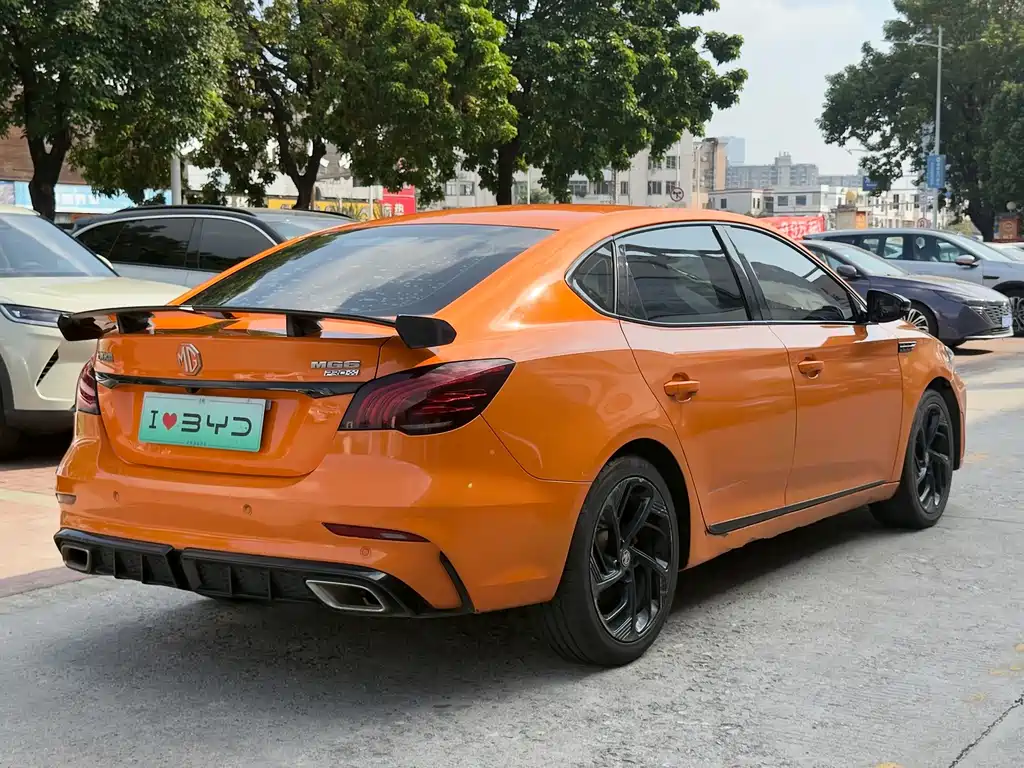 MG MG6 — миниатюра 12
