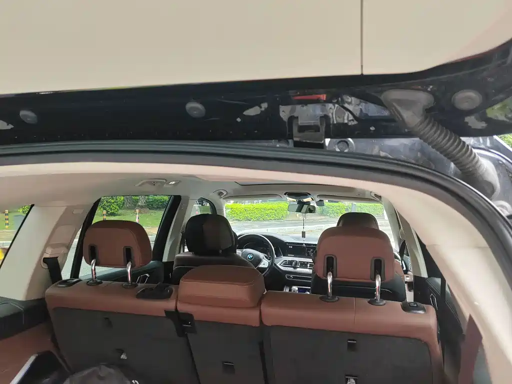BMW X7 — миниатюра 5
