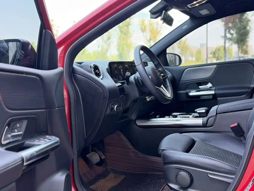 Mercedes-Benz B-Class — миниатюра 4