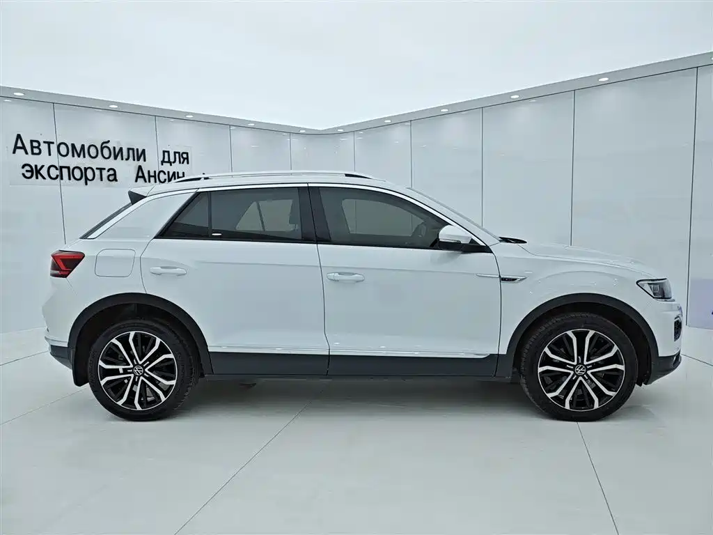 VOLKSWAGEN T ROC EXPLORING SONGS