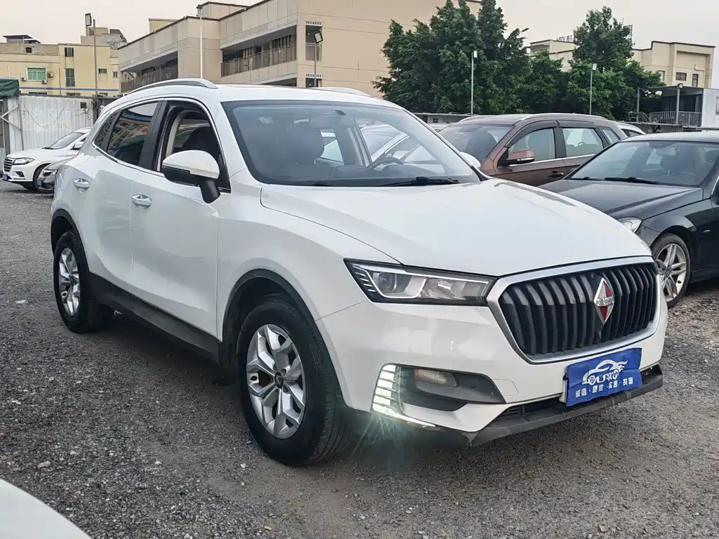 Borgward BX5