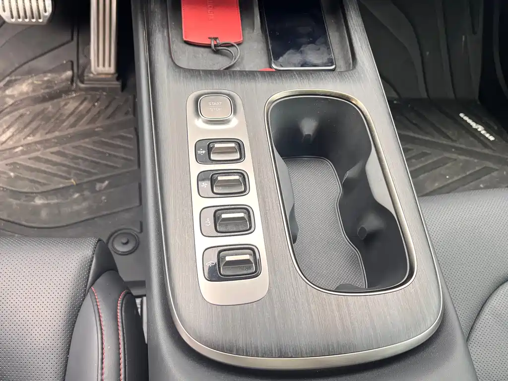 Xiaomi SU7 2024 Smart Drive Max