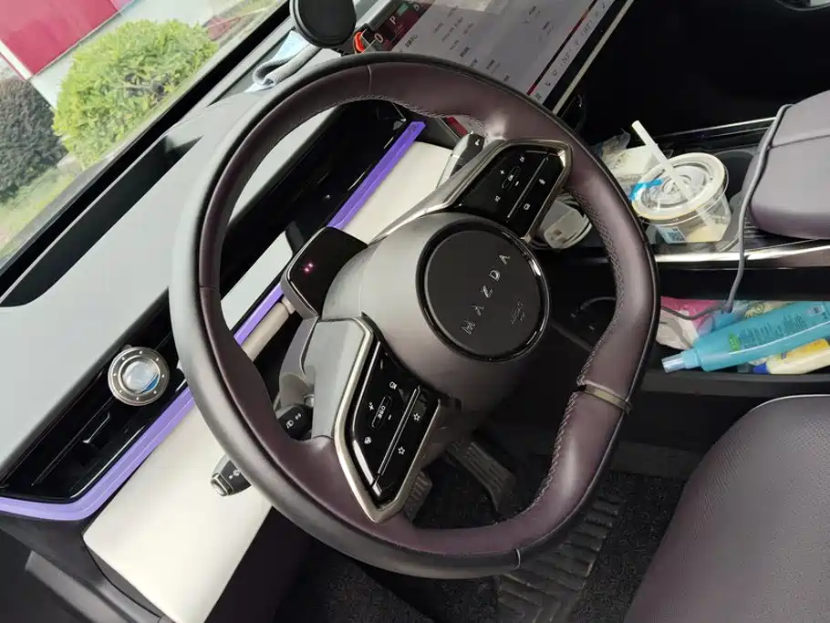 Mazda EZ-60 — миниатюра 15