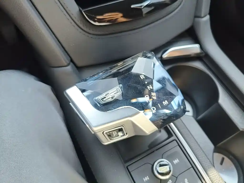 Cadillac XT6 — миниатюра 14