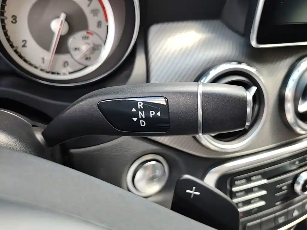 Mercedes-Benz GLA — миниатюра 14