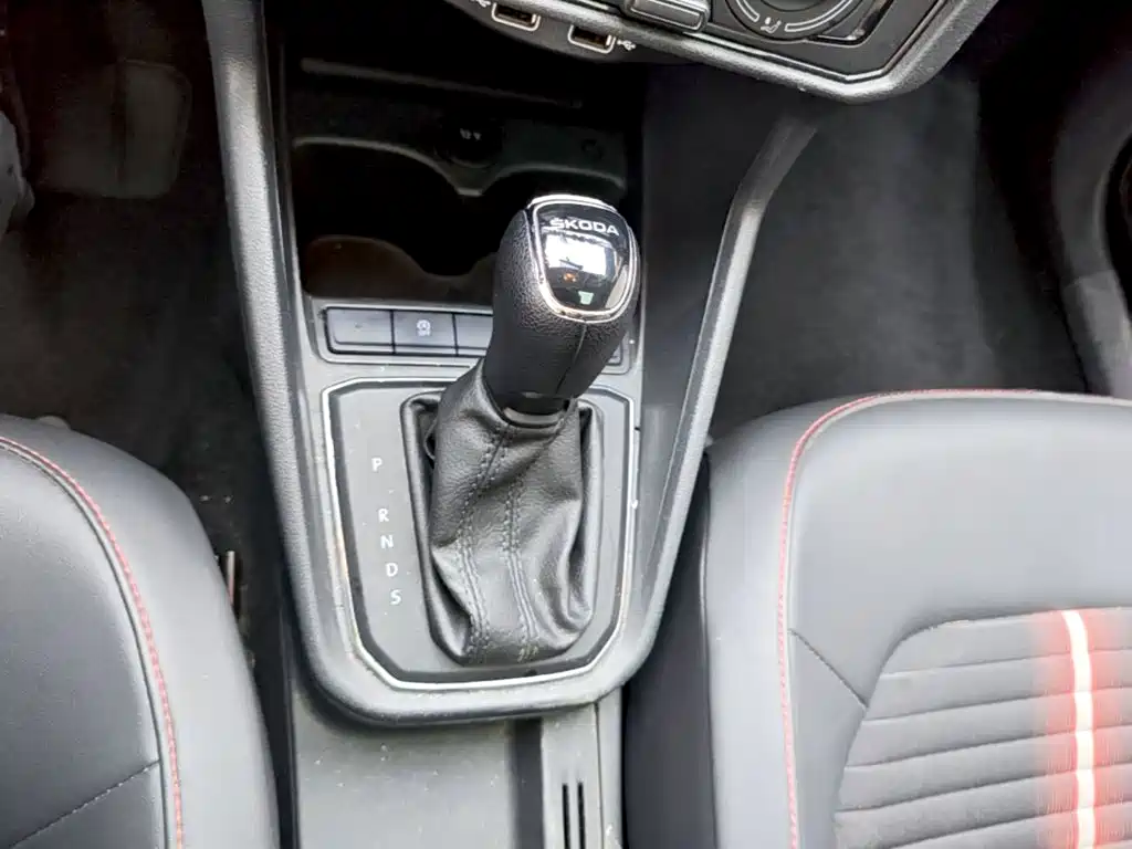 Skoda Rapid Spaceback — миниатюра 14