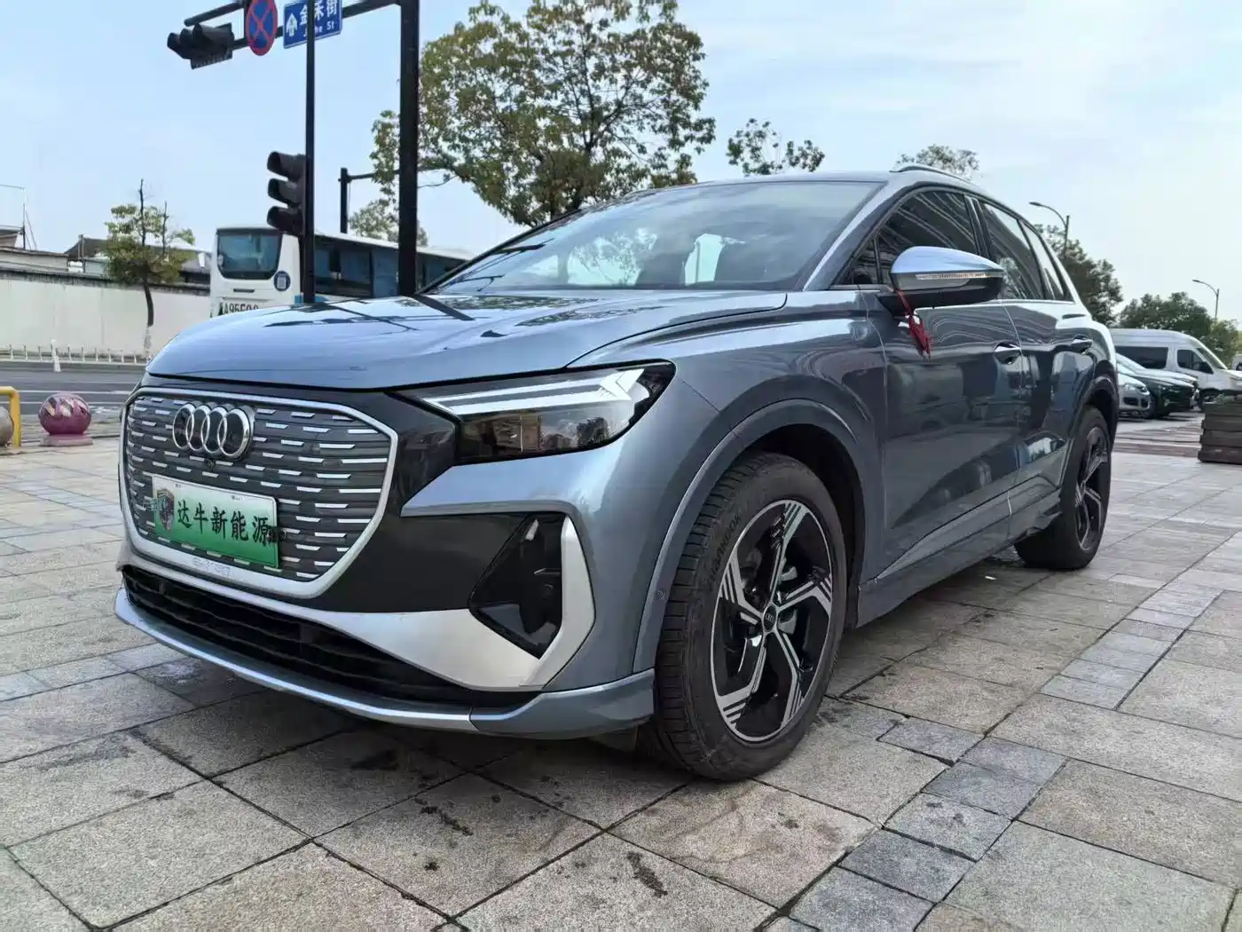 奥迪Q4 e-tron 2023款 40 e-tron 创境版 2023