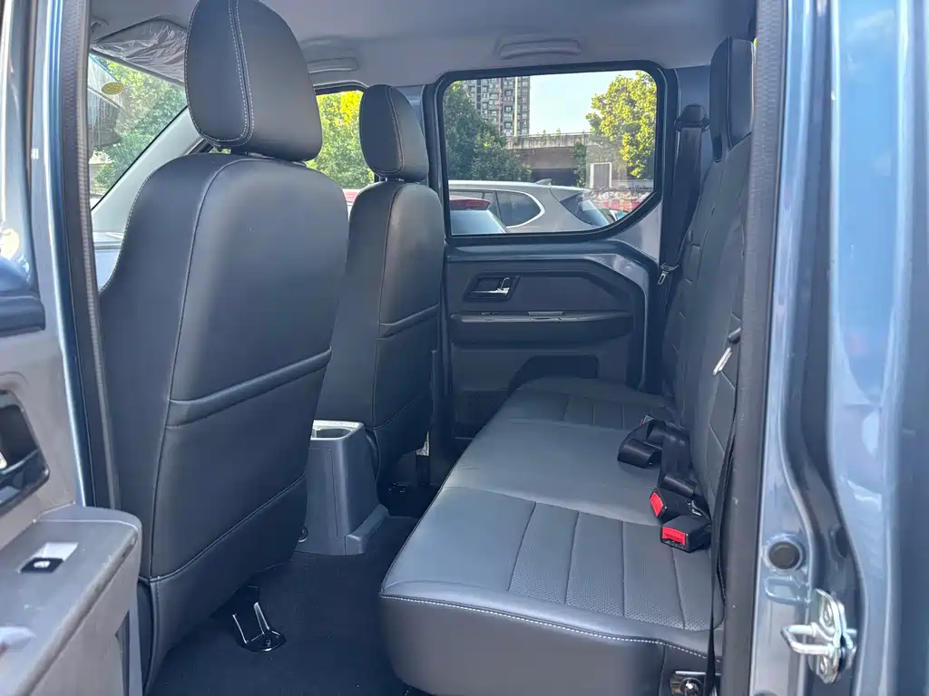 Wuling Journey — миниатюра 8