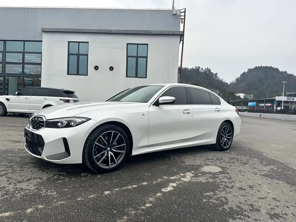 BMW 3 Series 2025