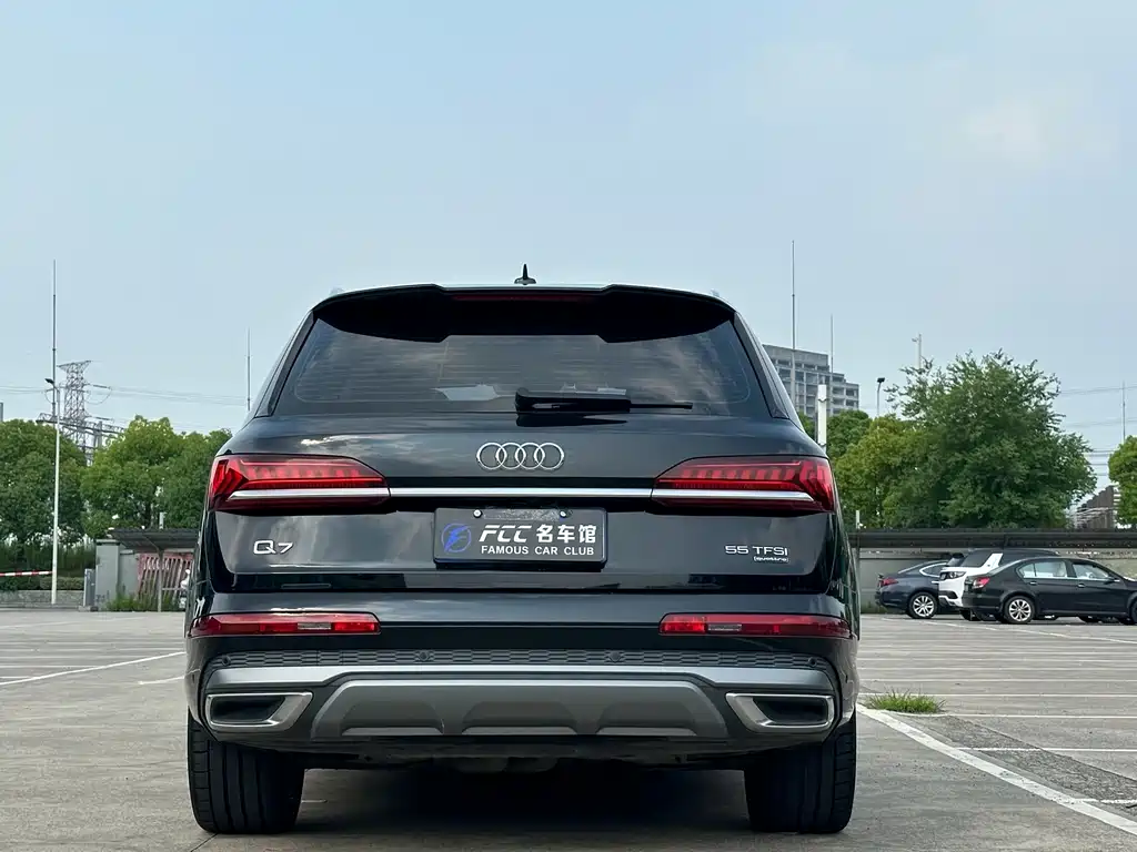 Audi Q7 2020 55 TFSI quattro S line Sport
