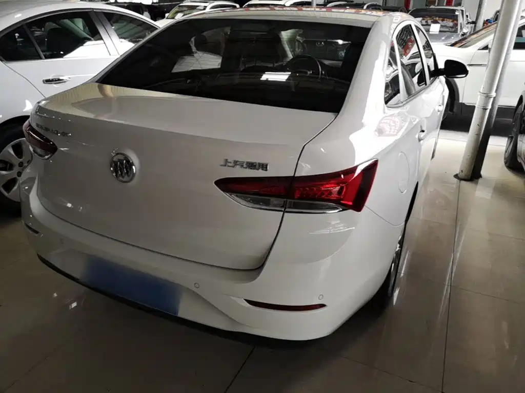 Buick Excelle — миниатюра 5