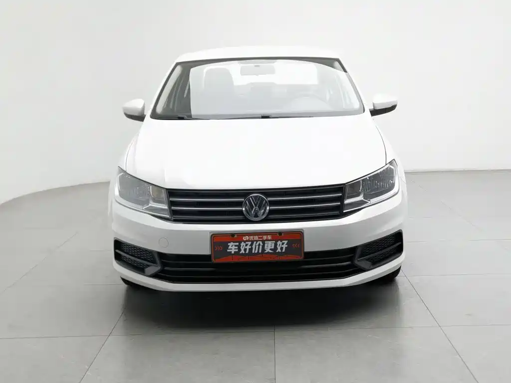 Volkswagen Santana — миниатюра 3