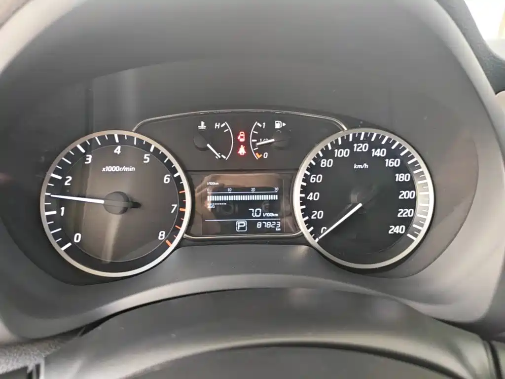 Nissan Sylphy — миниатюра 12