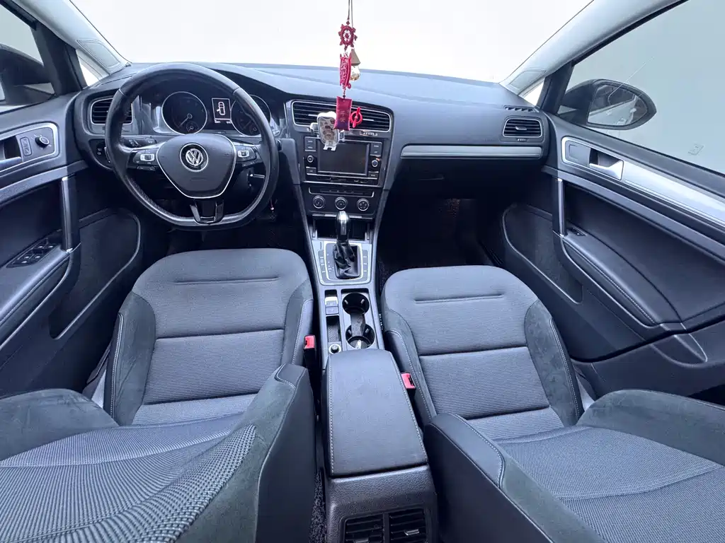 Volkswagen Golf — миниатюра 9