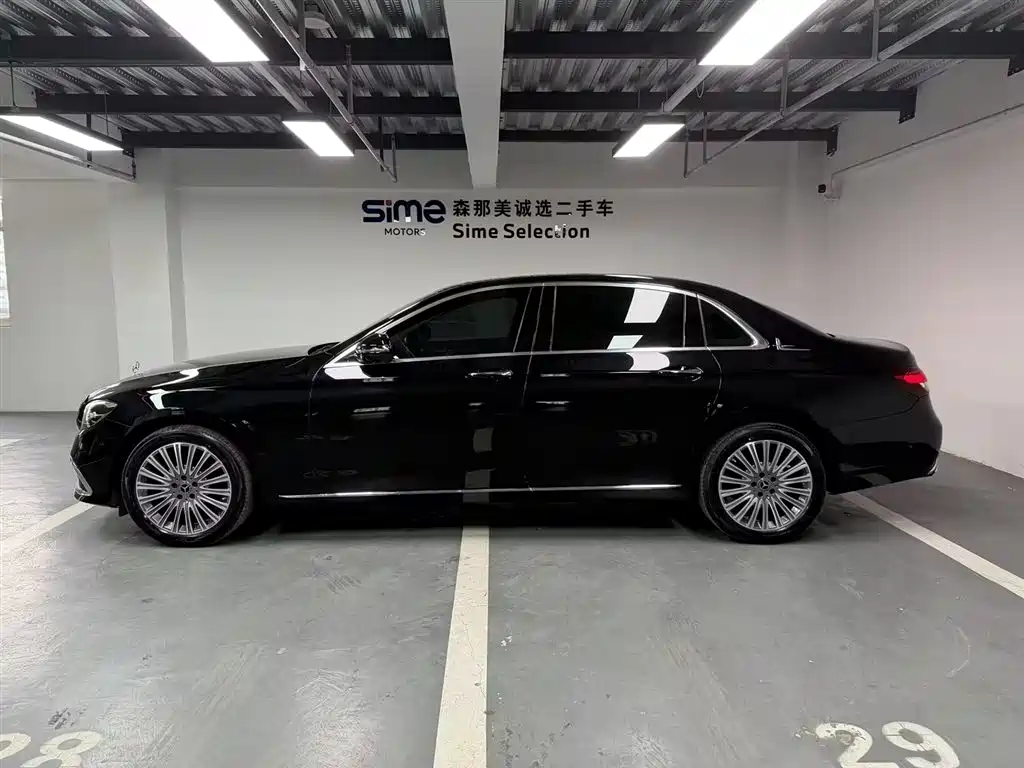 Mercedes-Benz E-Class E 2023 E 300 L Luxury