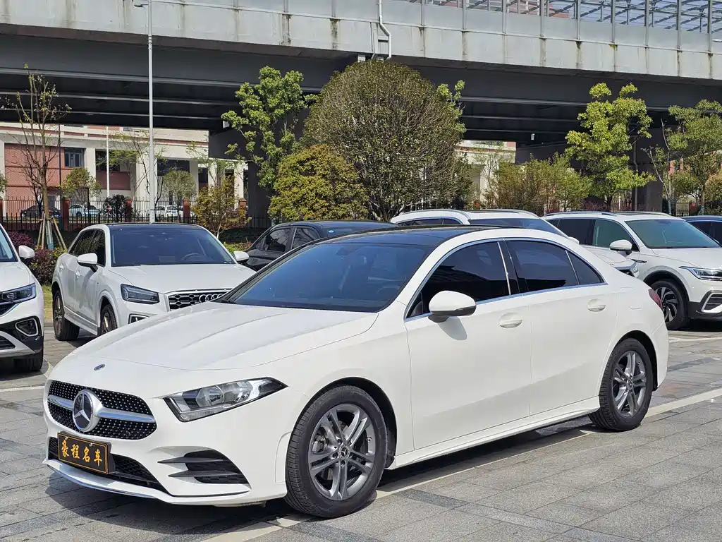 Mercedes-Benz A-Class 2022