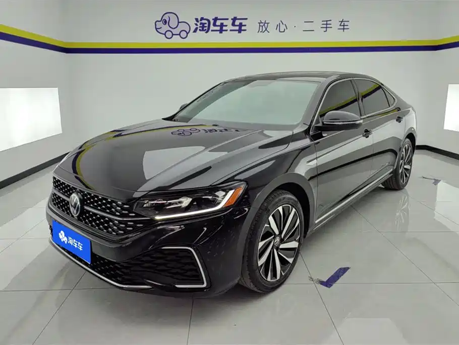 Volkswagen Passat 2023